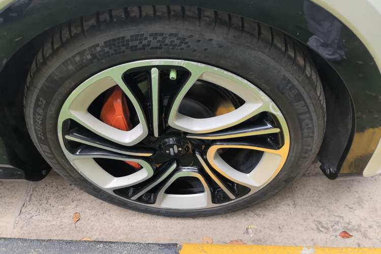 Used IM LS7 2023 100kWh Lux All-Wheel-Drive Version