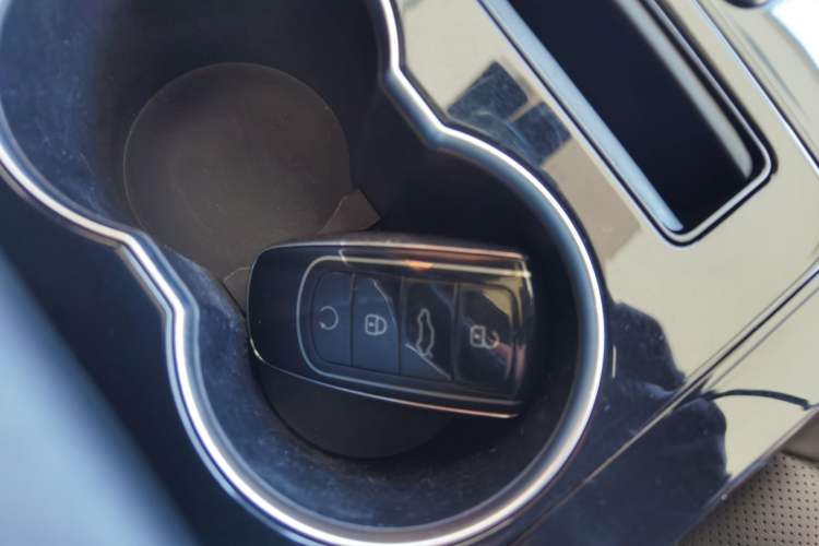 Used Chery Tiggo 8 PLUS Kunpeng e+ 2022 PHEV 1.5T WindStyle e+ Interior 1