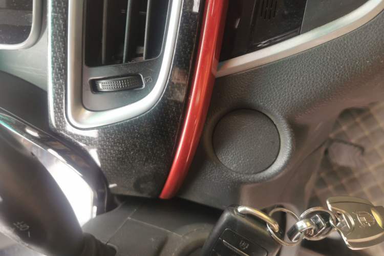 Used Foton Jiatu im8 2017 1.5L Zhishang Model
