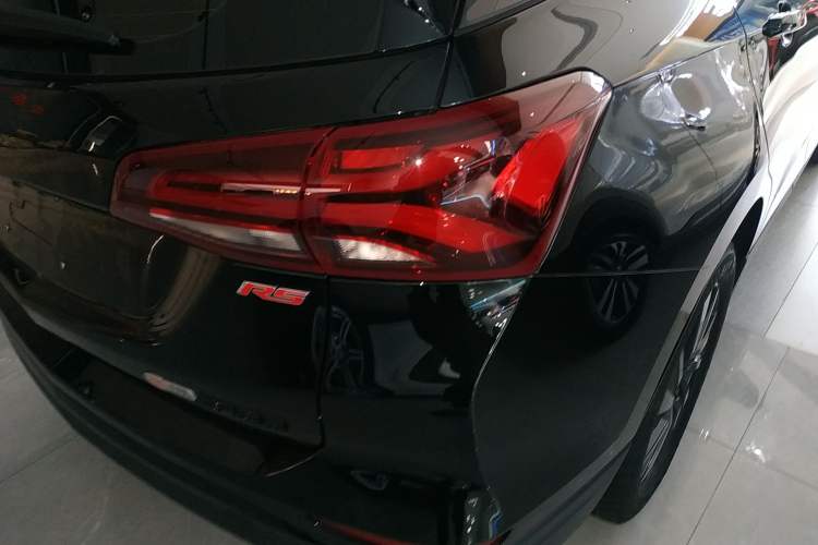 Used Chevrolet Equinox 2021 550T RS Smart Boundary-Pushing Edition Exterior 2