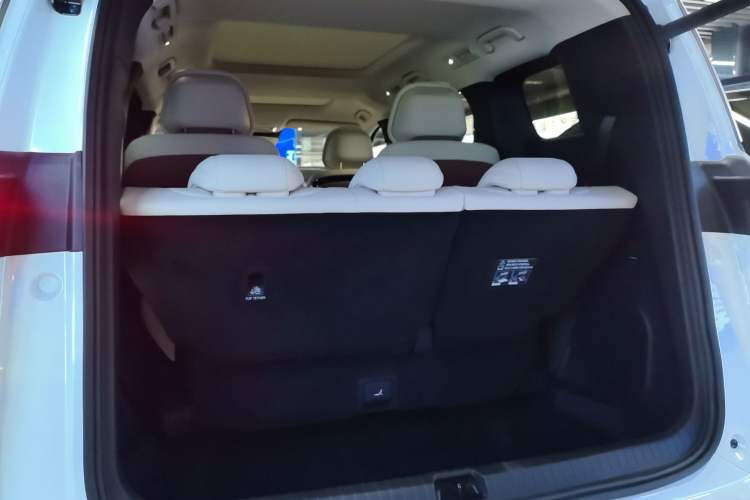 Used BYD Xia 2025 DM-i 1.5T 180km Beyond Edition