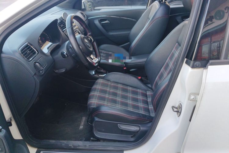 Used Volkswagen Polo 2015 1.4TSI GTI
