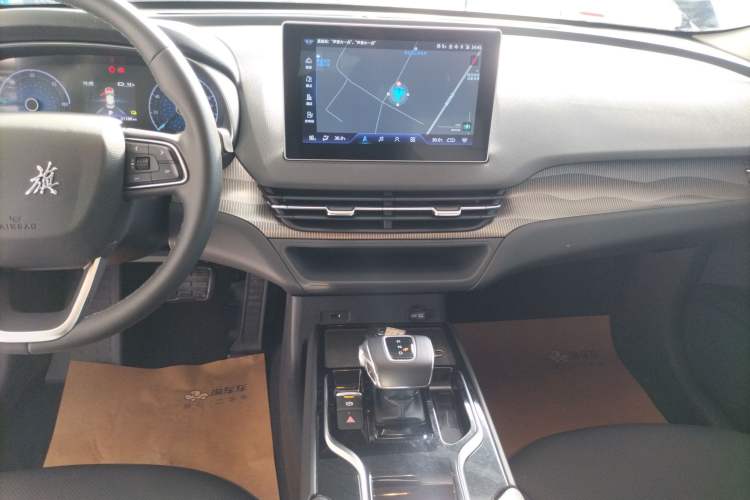 Used Hongqi E-QM5 2022 431 km Charge & Enjoy Edition
