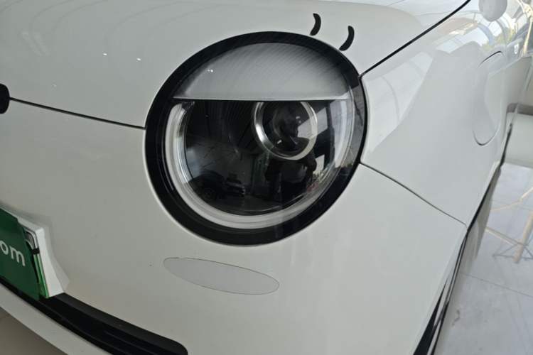 Used CHANGAN NEVO Lumin 2025 205km Refreshing Edition
