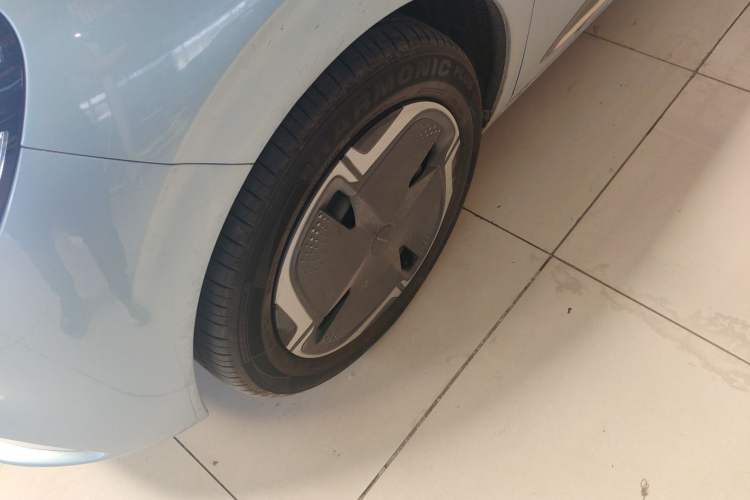 Used Dongfeng NAMMI 01 2024 330 Plus Left Front Wheel Hub