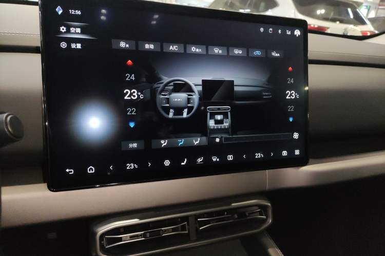 Used Formula Leopard Titanium 3 2025 501KM All-Wheel Drive Intelligent Driving Ultra Version
