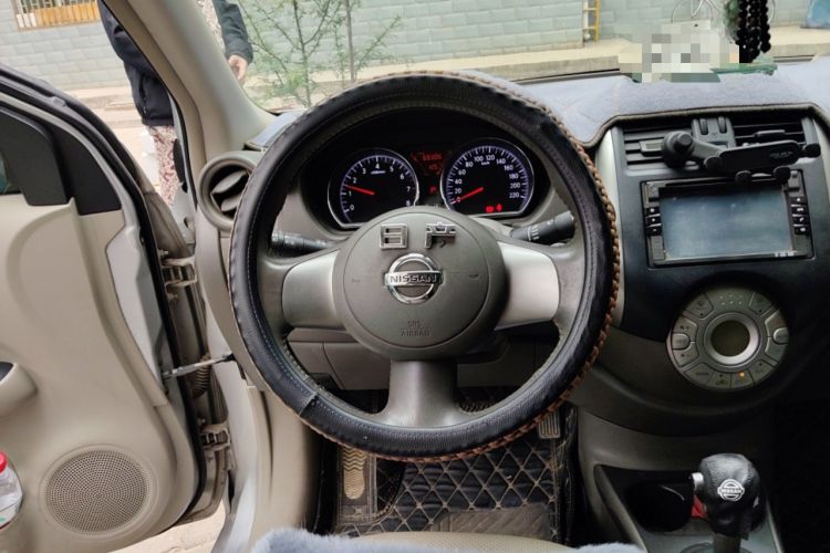 Used Nissan Sunny 2011 1.5XV CVT Deluxe Edition