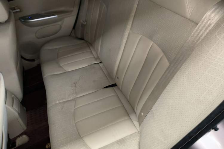 Used Haima Fumei 2012 Sedan 1.6L Automatic Fashion Edition