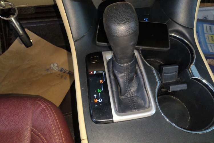 Used Toyota Highlander 2017 2.0T Four-Wheel Drive Elite Edition 7-Seater
