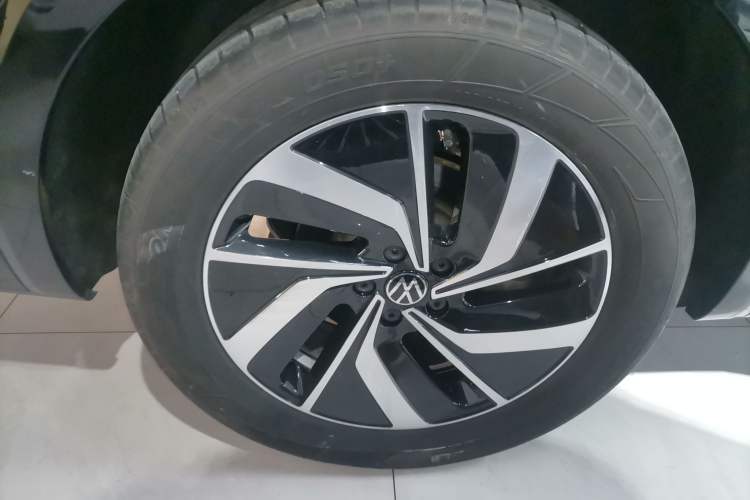 Used Volkswagen Viloran 2024 330TSI Luxury Edition