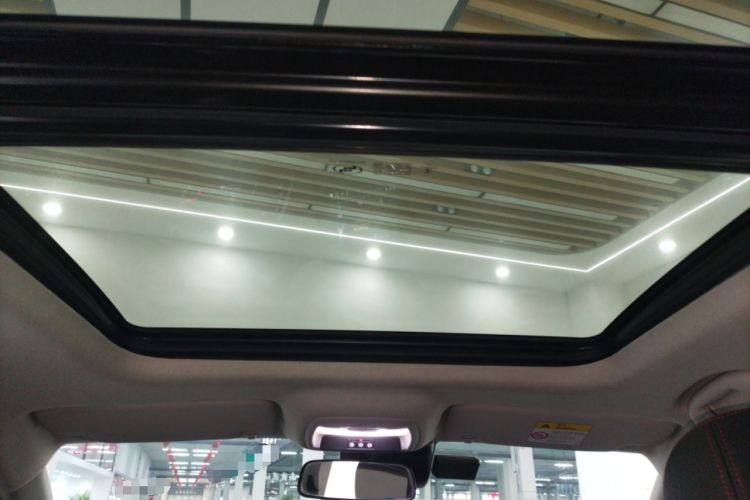 Used Chevrolet Trax 2019 Redline 335T CVT Top-Tier Model China VI Standard