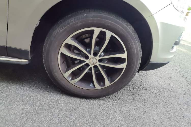 Used Zotye T600 2015 2.0T DCT Prestige Edition
