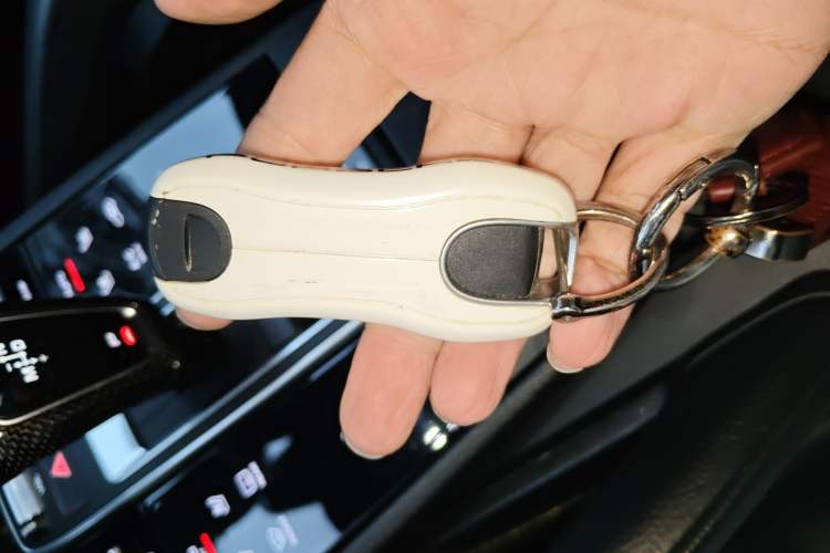 Used Porsche Cayenne E-Hybrid 2019 Cayenne E-Hybrid 2.0T