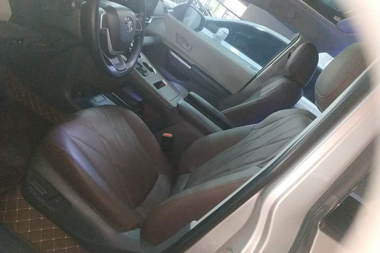 Used Toyota SIENNA 2021 2.5L Hybrid Comfort Edition Left Front Seat