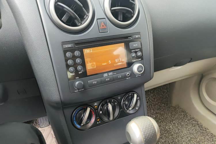 Used Nissan Qashqai 2012 2.0 XL Fire CVT 2WD
