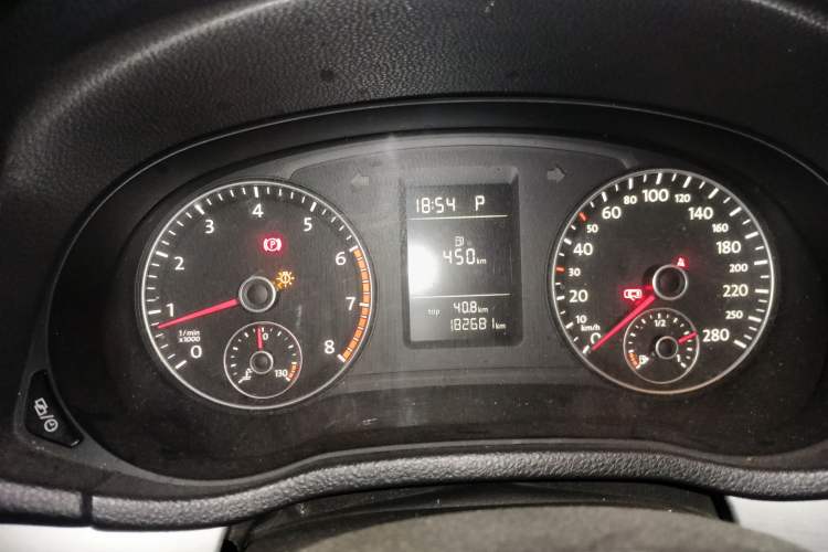 Used Volkswagen Passat 2014 1.8TSI DSG Prestige Navigation Edition Instrument Cluster