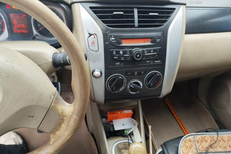 Used Venucia D50 2013 1.6L Manual Fashion Edition