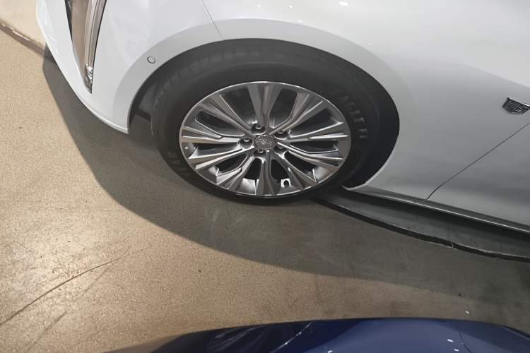 Used Cadillac CT6 2023 28T Platinum Edition