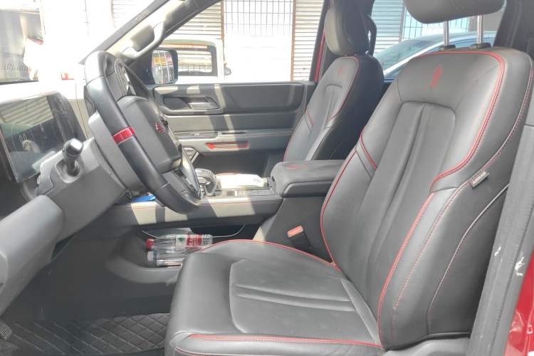 Used JMC DaDao 2023 Fly-Jiang 2.3T Diesel Automatic 4x4 Boundaryless Model Left Front Seat