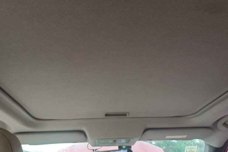 Used Dongfeng Fengdu MX6 2015 2.0L CVT Two-Wheel Drive Excellence Edition