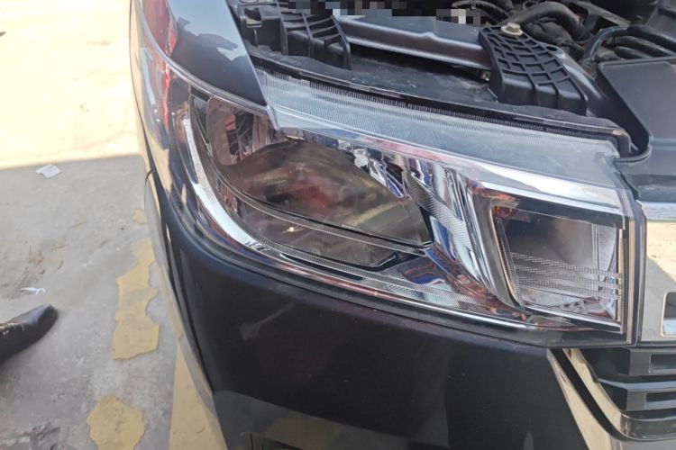 Used Wuling Zhengtu 2021 1.5L Adventure LAR Right Front Headlight