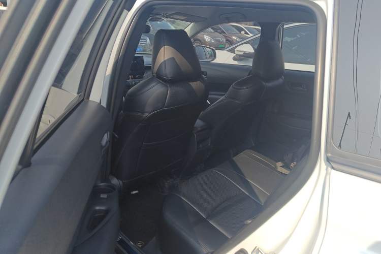 Used Toyota Corolla Cross 2024 2.0L Pioneer Edition