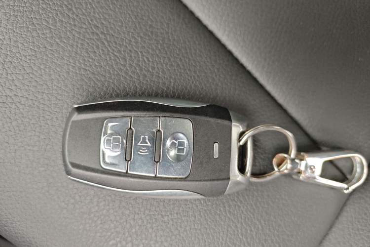 Used Haval H2 2017 Red-Label 1.5T Automatic Two-Wheel Drive Luxury Model