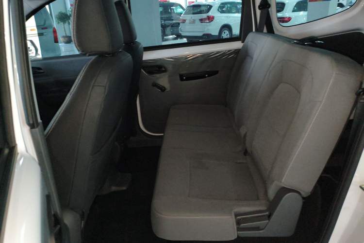 Used Wuling Hongguang New Energy 2024 All-Electric Model 300KM Standard Version
