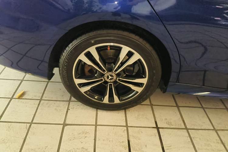 Used Mercedes-Benz C-Class 2017 Restyled C 200 Sport Edition
