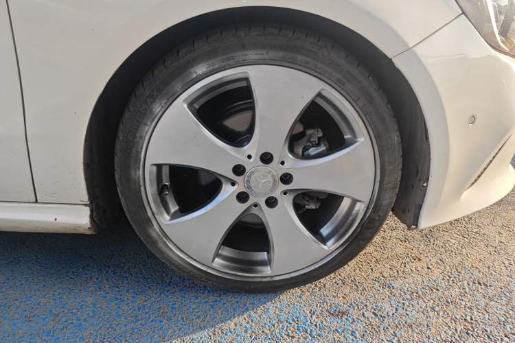 Used Mercedes-Benz A-Class 2016 A 200 Fashion Model
