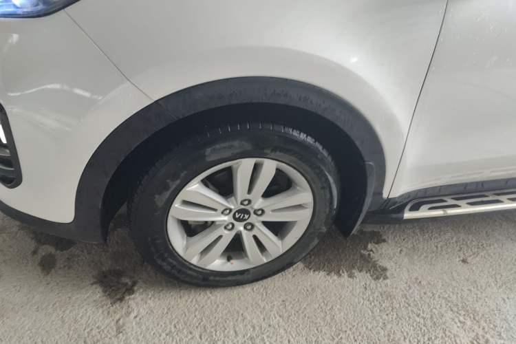 Used Kia KX5 2016 1.6T Automatic Two-Wheel Drive DLX