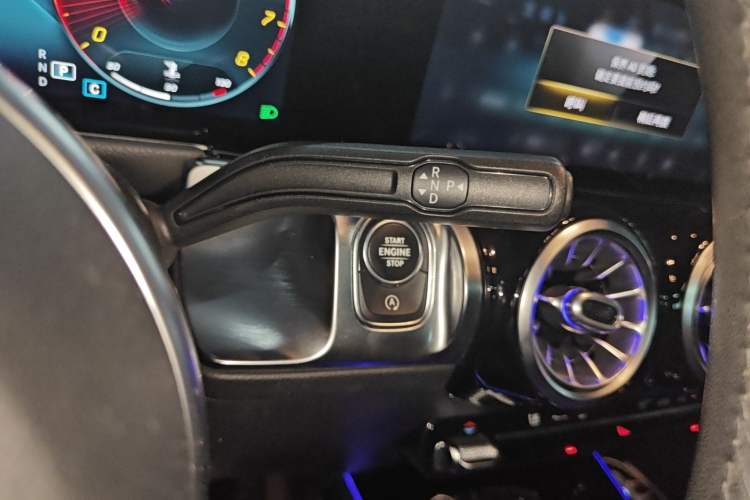 Used Mercedes-Benz GLB 2020 GLB 200 First Edition Special Version Gear Lever