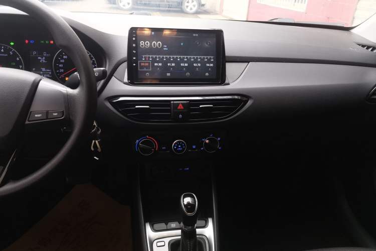 Used Hyundai Celesta 2018 1.6L Automatic GL Enjoyment Edition China VI compliant
