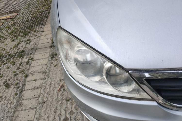 Used Volkswagen Lavida 2011 1.6L Manual Joy Version Right Front Headlight