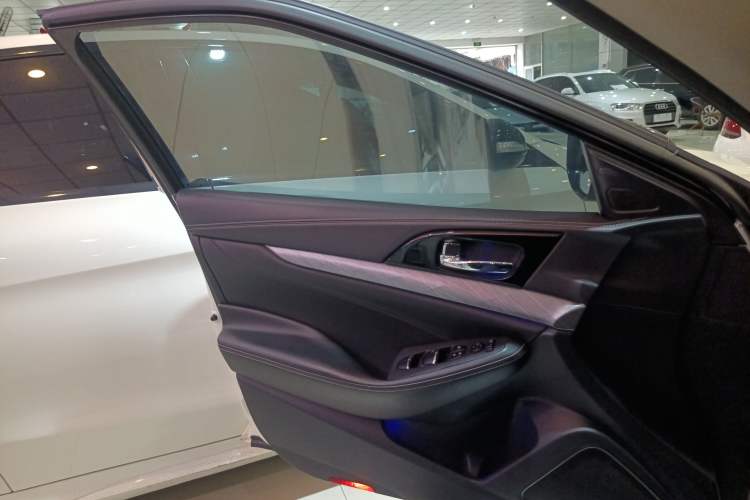 Used Nissan Maxima 2016 2.5L XL Luxury Edition
