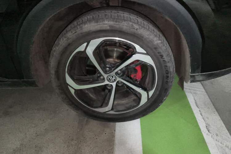 Used MG Pilot 2021 300TGI Automatic Two-Wheel Drive Trophy Prestige Edition Right Front Wheel Hub