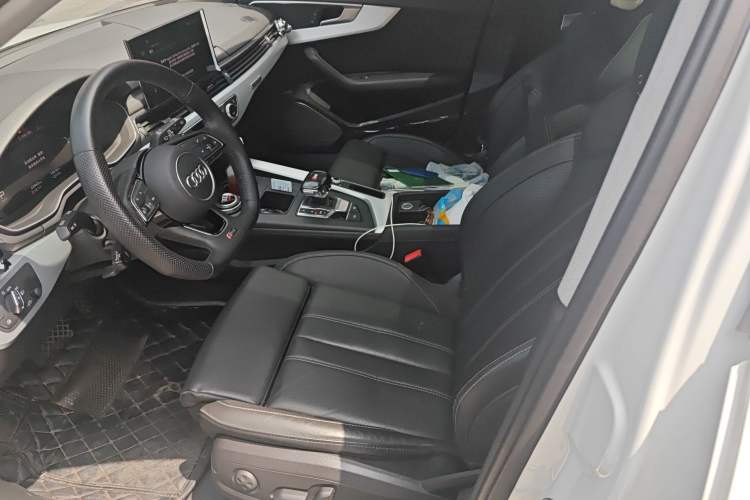 Used Audi A4L 2020 40 TFSI Fashion Dynamic Model Left Front Seat