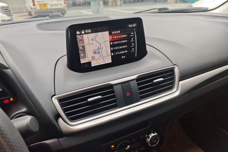 Used Mazda 3 Axela 2017 Sedan 1.5L Manual Luxury Model Emission Standard China V Audio And AC Panel