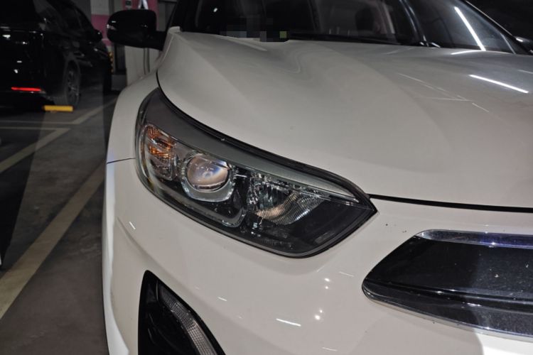 Used Kia kx1 Stonic 2019 1.4L Automatic Fun Edition China V Standard