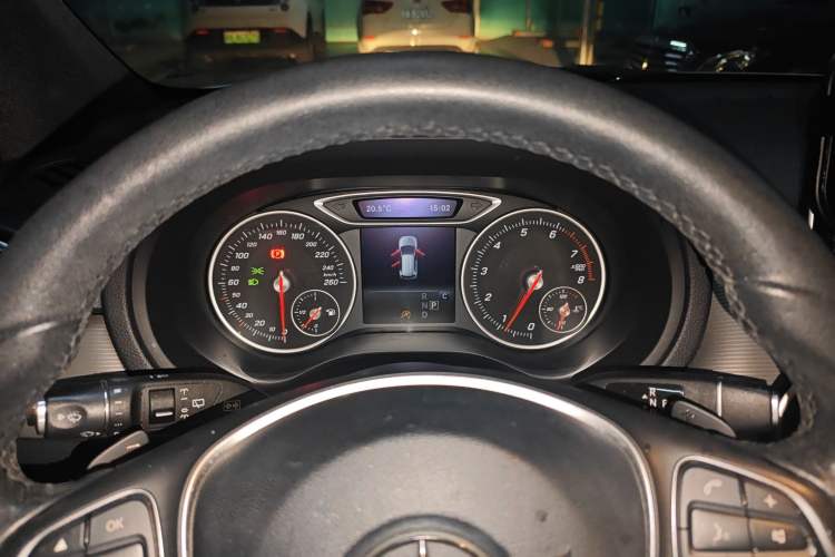 Used Mercedes-Benz B-Class 2016 B 180 Instrument Cluster