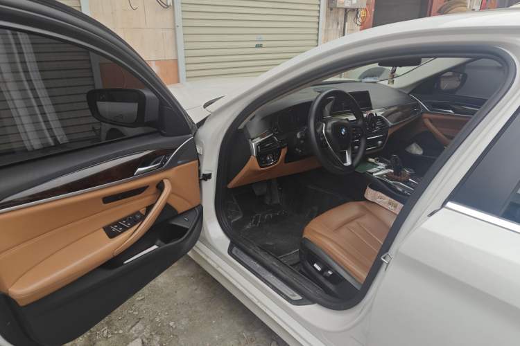 Used BMW 5 Series 2018 528Li Launch Special Edition
