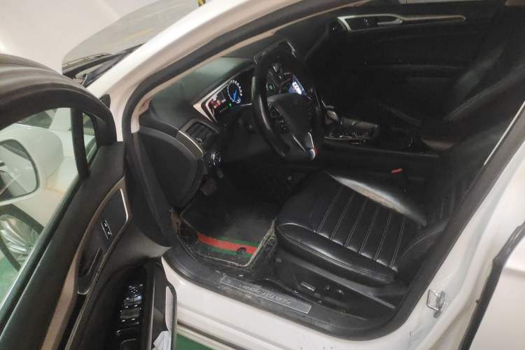 Used Ford Mondeo 2013 2.0L GTDi 200 Fashion Edition
