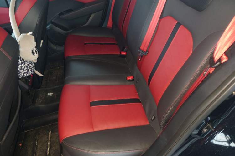 Used Dongfeng Aeolus Yixuan 2021 230T Automatic Zuiying Knight Edition
