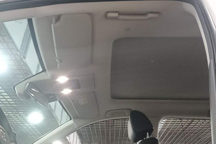 Used Honda Breeze 2023 240TURBO Two-Wheel-Drive Luxury Edition 5 Seats