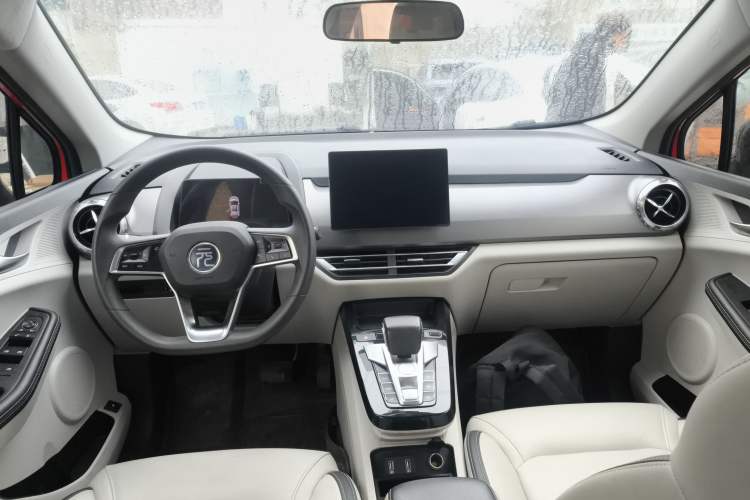 Used BYD Yuan Pro 2021 401 km Luxury Version Center Console