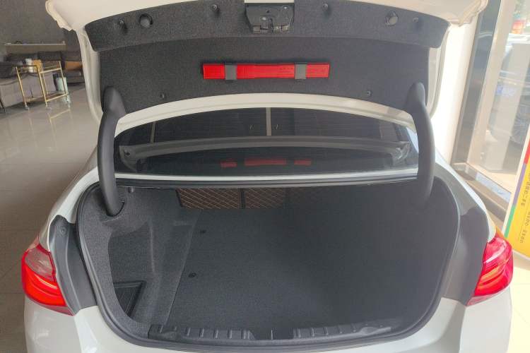 Used BMW 3 Series 2018 320Li Fashion Model