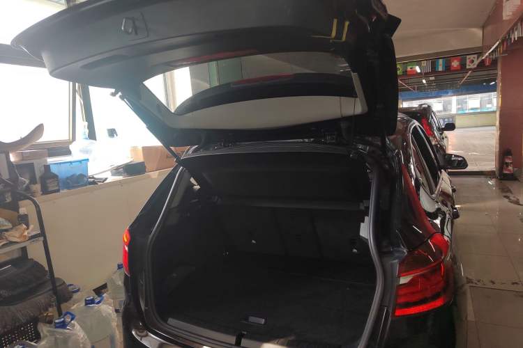 Used BMW 2 Series Active Tourer 2015 218i Sports Design Package
