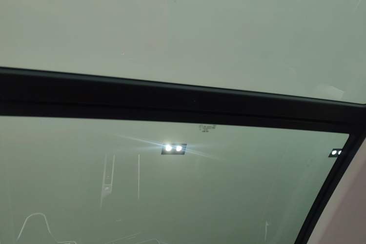 Used Volkswagen Magotan 2024 380TSI DSG Prestige Edition DaMai Package Headliner