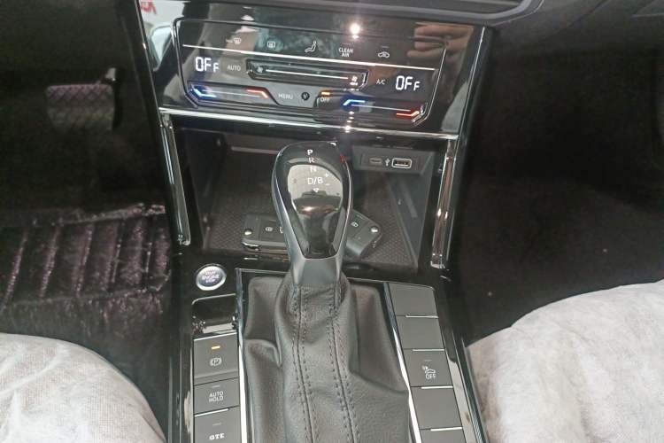 Used Volkswagen Passat New Energy 2025 430 PHEV Hybrid Business Edition
