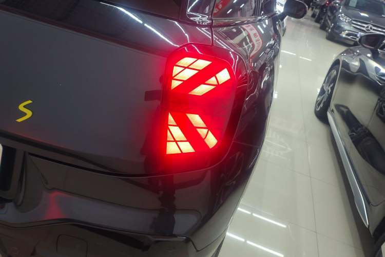 Used MINI Electric MINI ACEMAN 2024 SE Racing Driver
